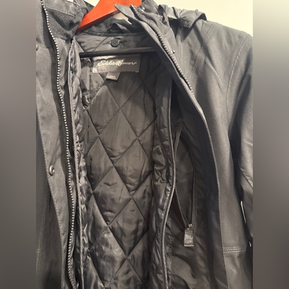 Eddie Bauer Women's Girl on the Go Insulated Waterproof Trench Coat
Black Large - Picture 8 of 16